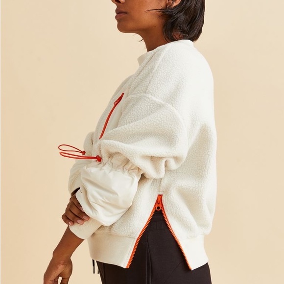 H&M - Picture 2 of 11